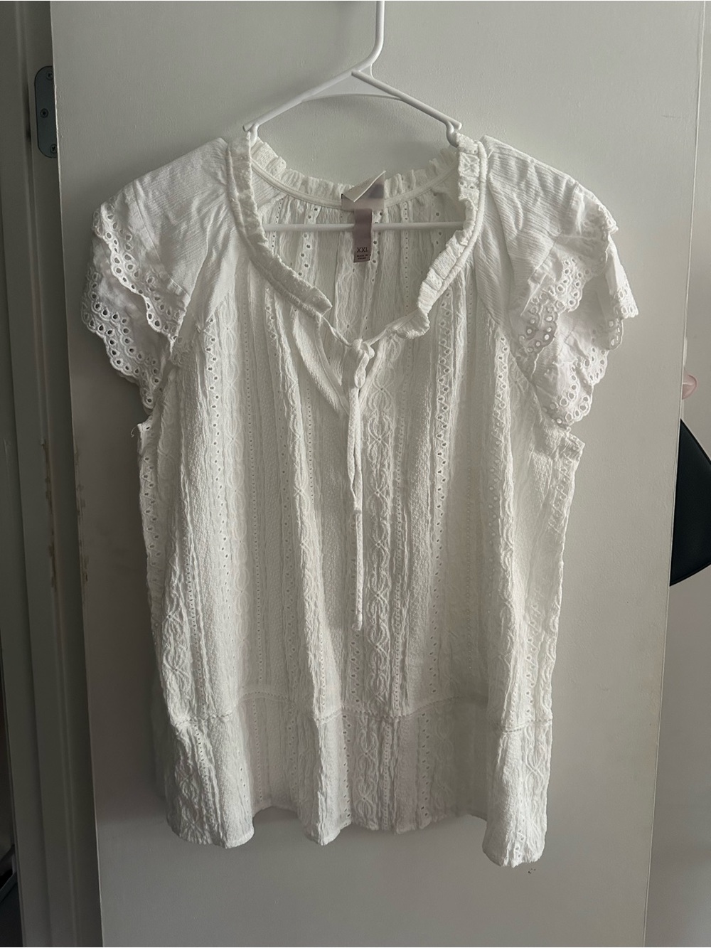 Vintage-Inspired White Lace & Eyelet Boho Blouse